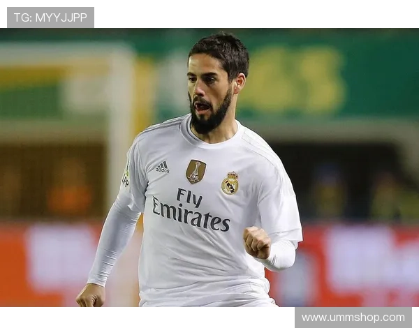 《卡马文加展现超凡控场能力,助皇马在欧冠赛场持续提升竞争力》 《卡马文加展现超凡控场能力,助皇马在欧冠赛场持续提升竞争力》