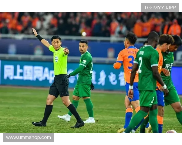 北京国安中场控制不足,比赛节奏掌控力受限,争冠形势面临考验 北京国安中场控制不足,比赛节奏掌控力受限,争冠形势面临考验